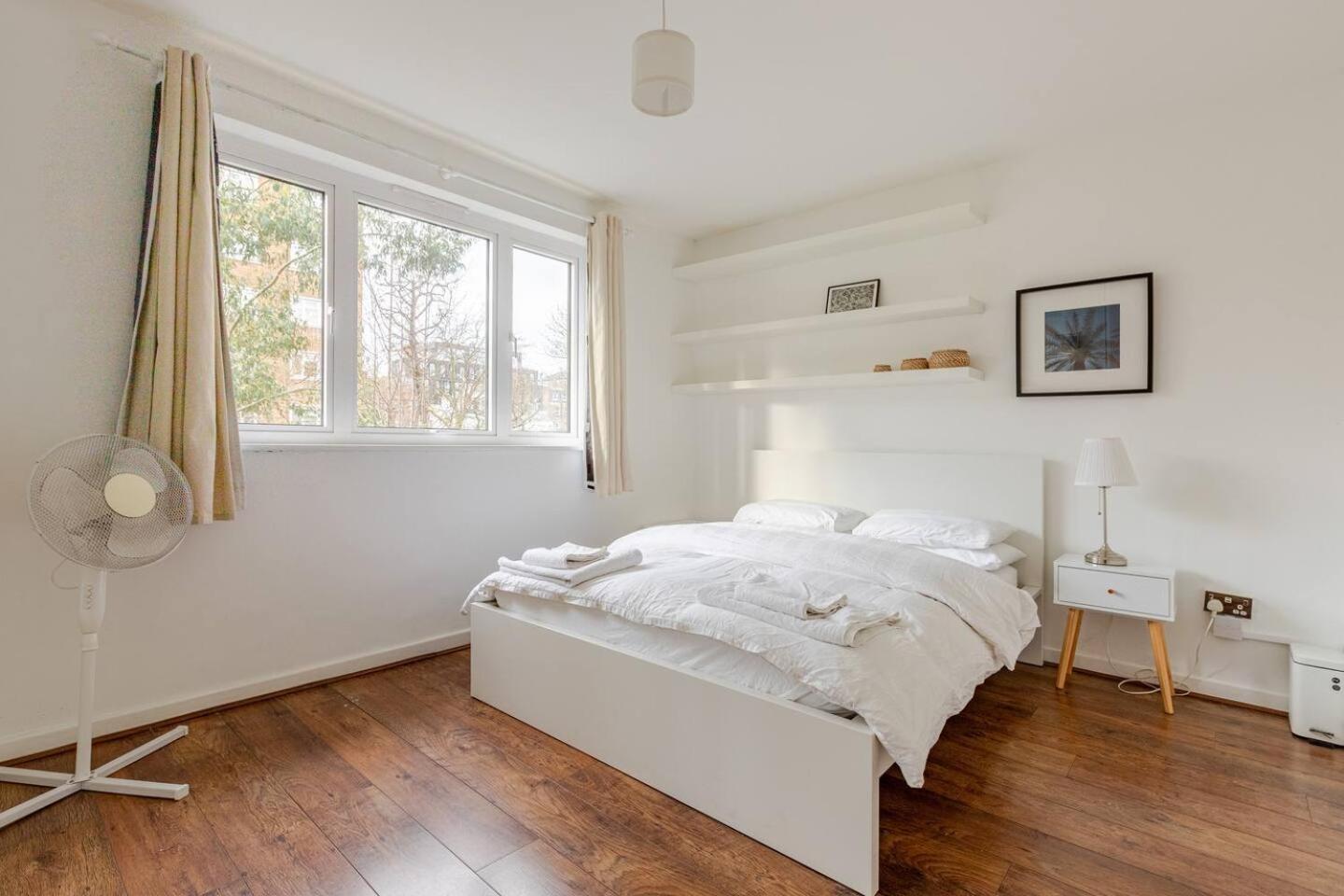 Appartamento Charming 2-Bed Garden Flat Londra Esterno foto